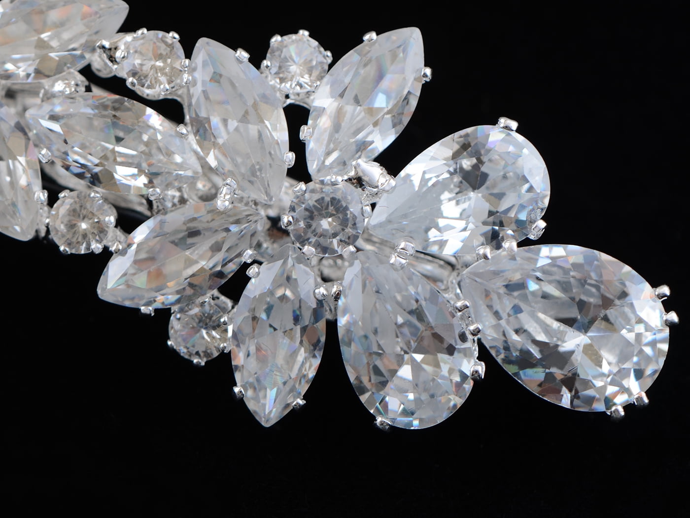Silver Tone Zirconnia Czech Crystal Rhinestone Flower Bridal Hair Clip Pin