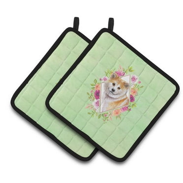 Carolines Treasures CK4343PTHD Shiba Inu Green Flowers Pair of Pot Holders 7.5HX7.5W multicolor