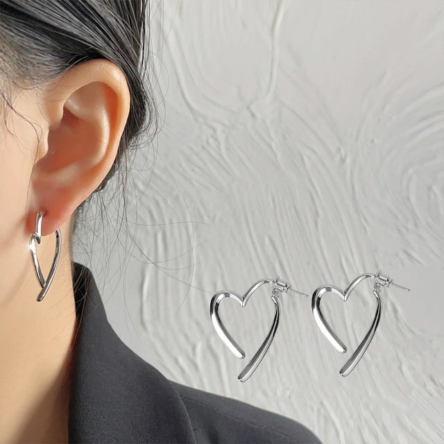 Xihbxyly Pendientes En Forma de Corazón, Modernos, Chapados En Oro y Plata, Diseño Cómodo y Versátil, Perfectos para Uso Diario, San Valentín o Fiestas, Regalo Elegante para Mujer, Tamaño de 3 Cm.