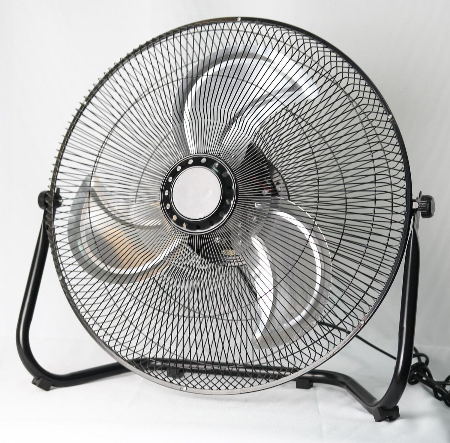 MAINSTAYS Ventilateur de 30.5 cm à haute vélocité - Walmart.ca