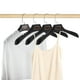 thumbnail image 2 of Perchas de ropa únicas de Bargains, 4 piezas, gancho plano ahorrador de espacio, percha de prendas negra, 2 of 5