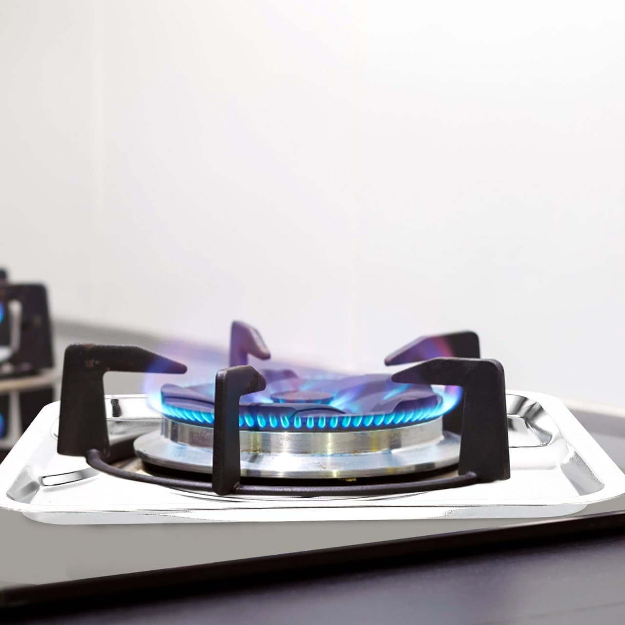 ABPETE 4pcs Square Gas Stove Burner Drip Pans Heavy Duty Heat Resistant Covers for Oil Splatter Prevention Compatible with Electric and Gas Range Easy to Clean Maintain