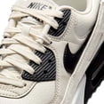 thumbnail image 5 of Tenis Nike para Mujer Air Max 90 Black Phantom, 5 of 5