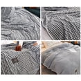 thumbnail image 4 of Couverture Rafraîchissante 47x79 Pouces pour Lit Couverture en Flanelle Polaire Patchwork Couverture Confortable pour Femmes Couverture Réversible en Peluche pour Salon, Lit, Extérieur, Literie Canapé et Voyage, 4 of 4