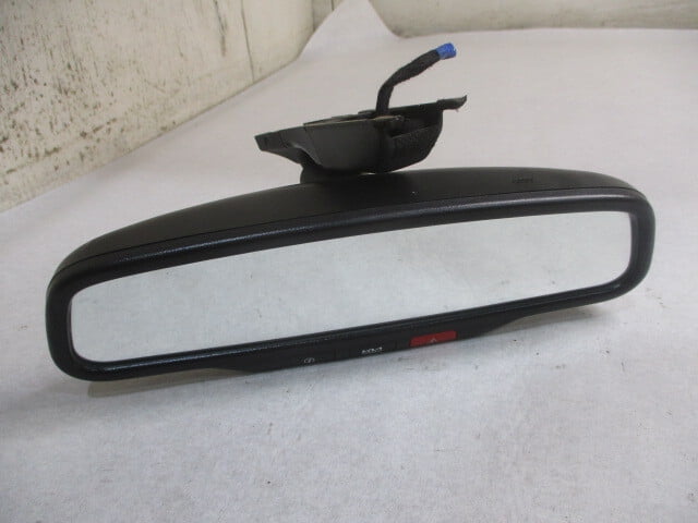 Pre-Owned Kia Forte Sorento Manual Rear View Mirror OEM LKQ - Verify Specific Vehicle Fitment In Description - (Good)