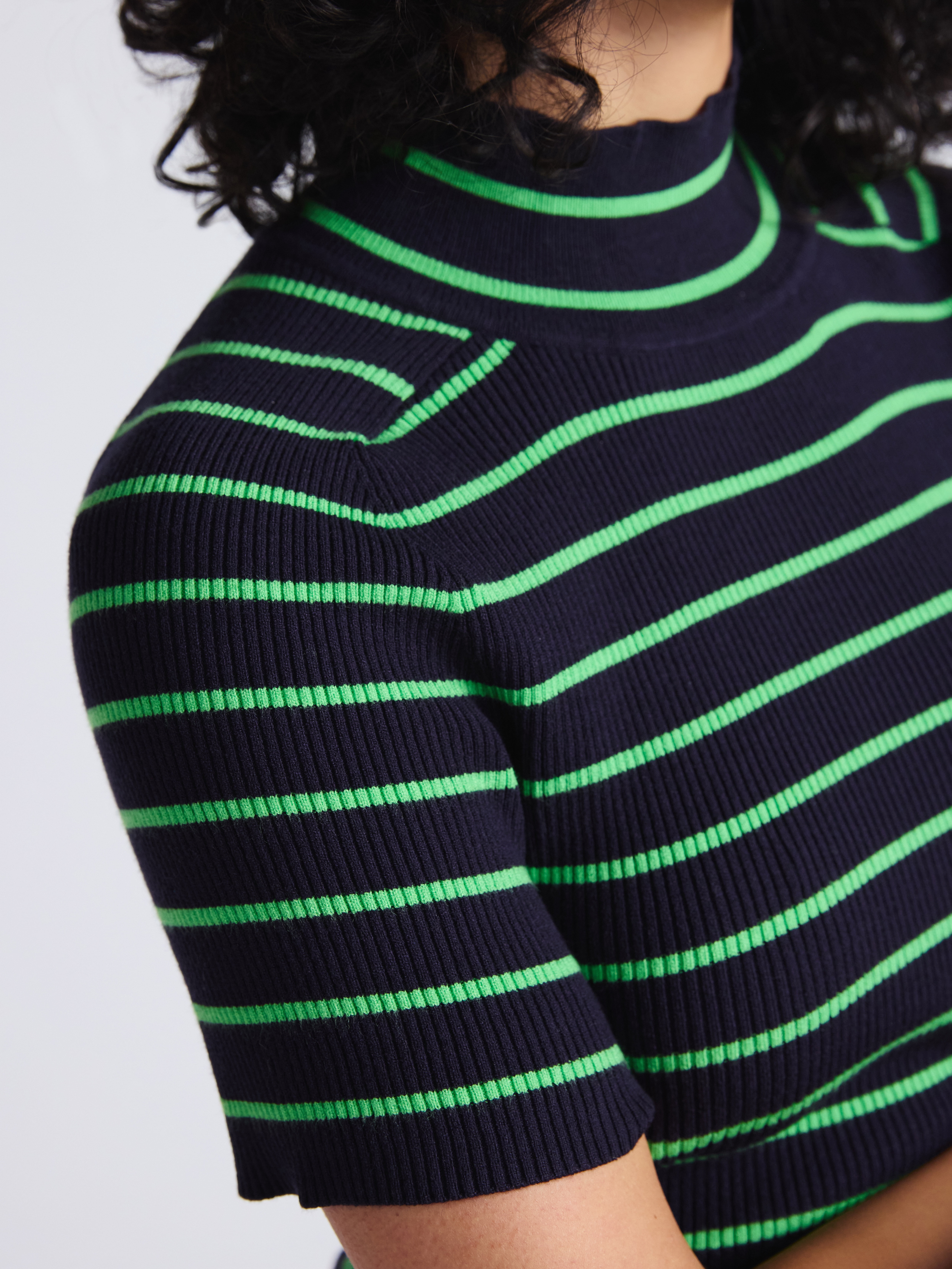 Free Assembly Women's Cozy Yarn Mock Neck Sweater with Short Sleeves, Lightweight, Sizes XS-XXL