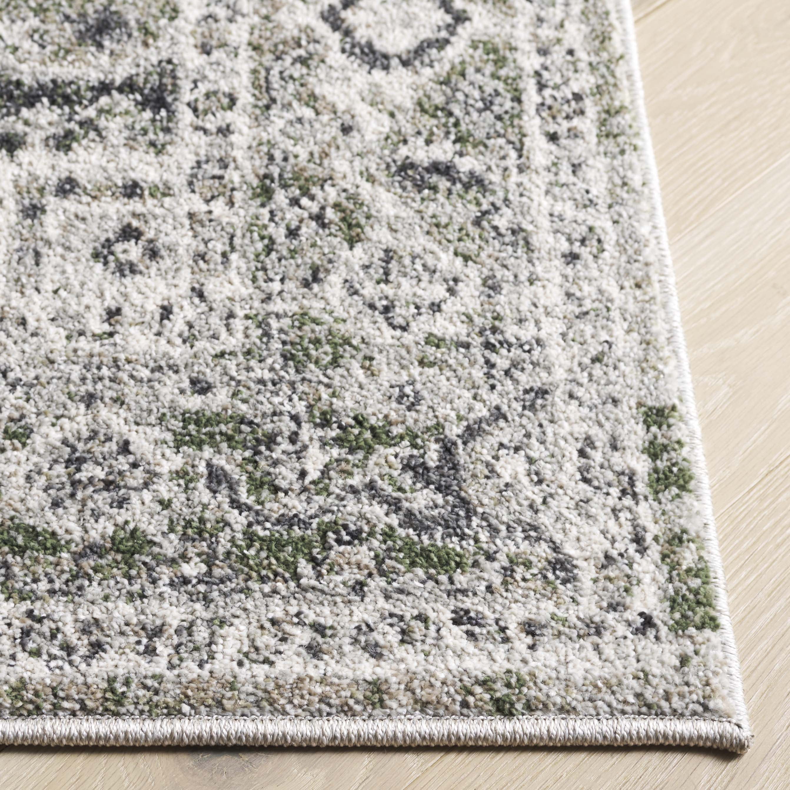 SAFAVIEH Vintage Tabriz Abagail Medallion Runner Rug, Gray/Green, 2' x 8'