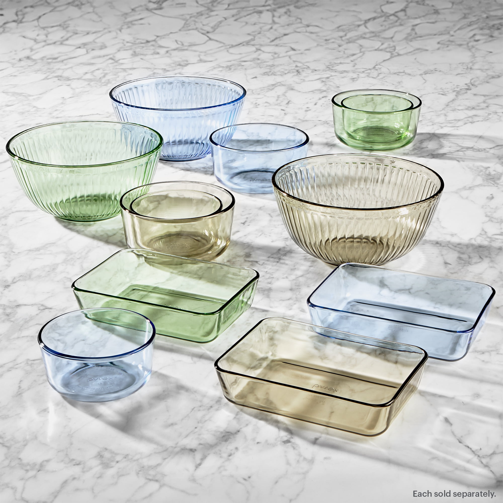 Pyrex Simply Store Tinted 4-piece Round Storage Set with Plastic Lids, Blue