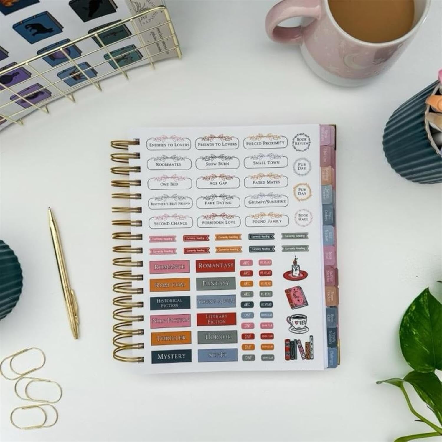 Reading Planner for Book Lovers, Book Tracker Journal with 12 Undated Monthly Planners & 52 Weekly Reading Logs, Log and Review, Gifts for Books Lover & Reader (w)