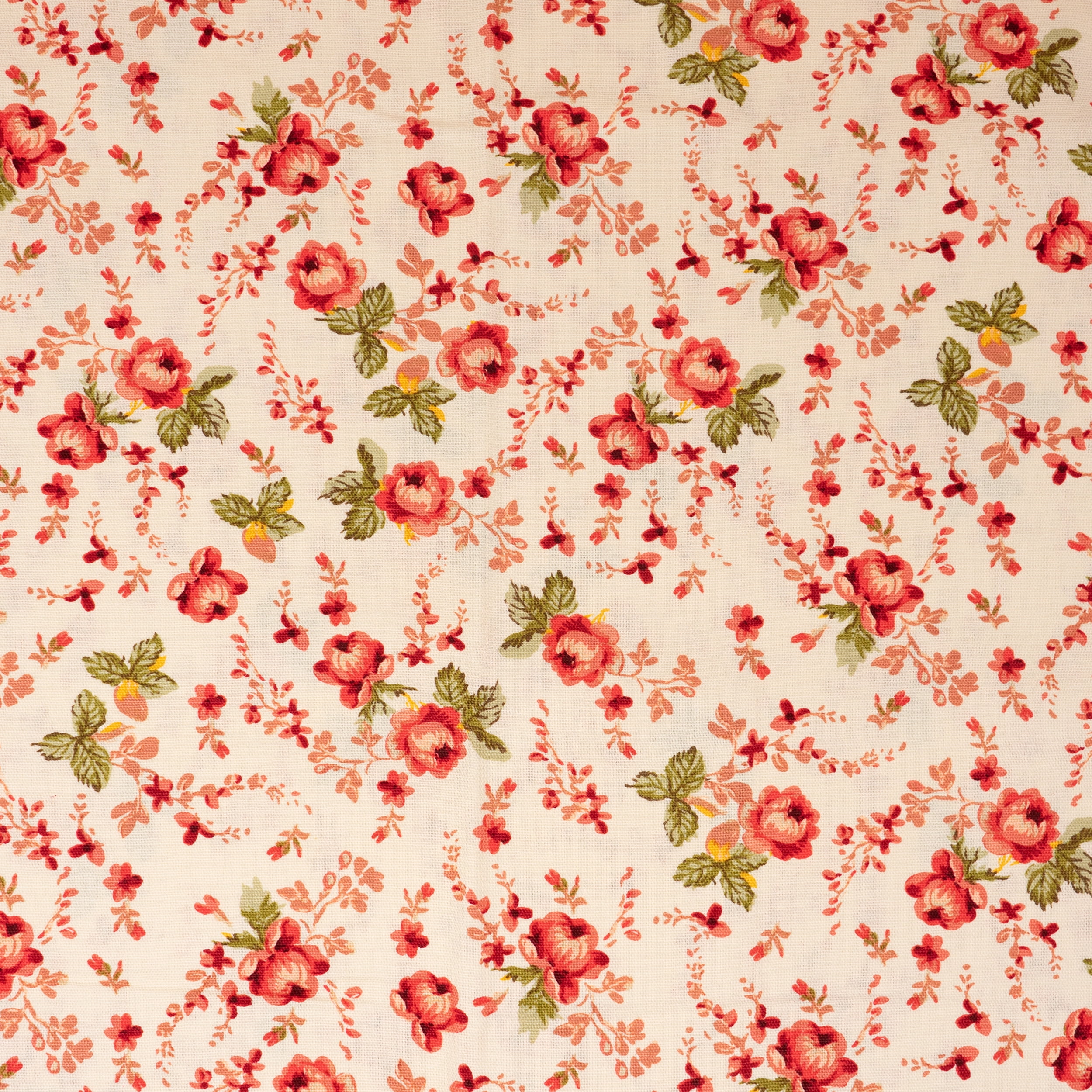 Waverly Inspirations 45" Cotton Sewing & Craft Fabric 2 yd Pre-cut, Vintage