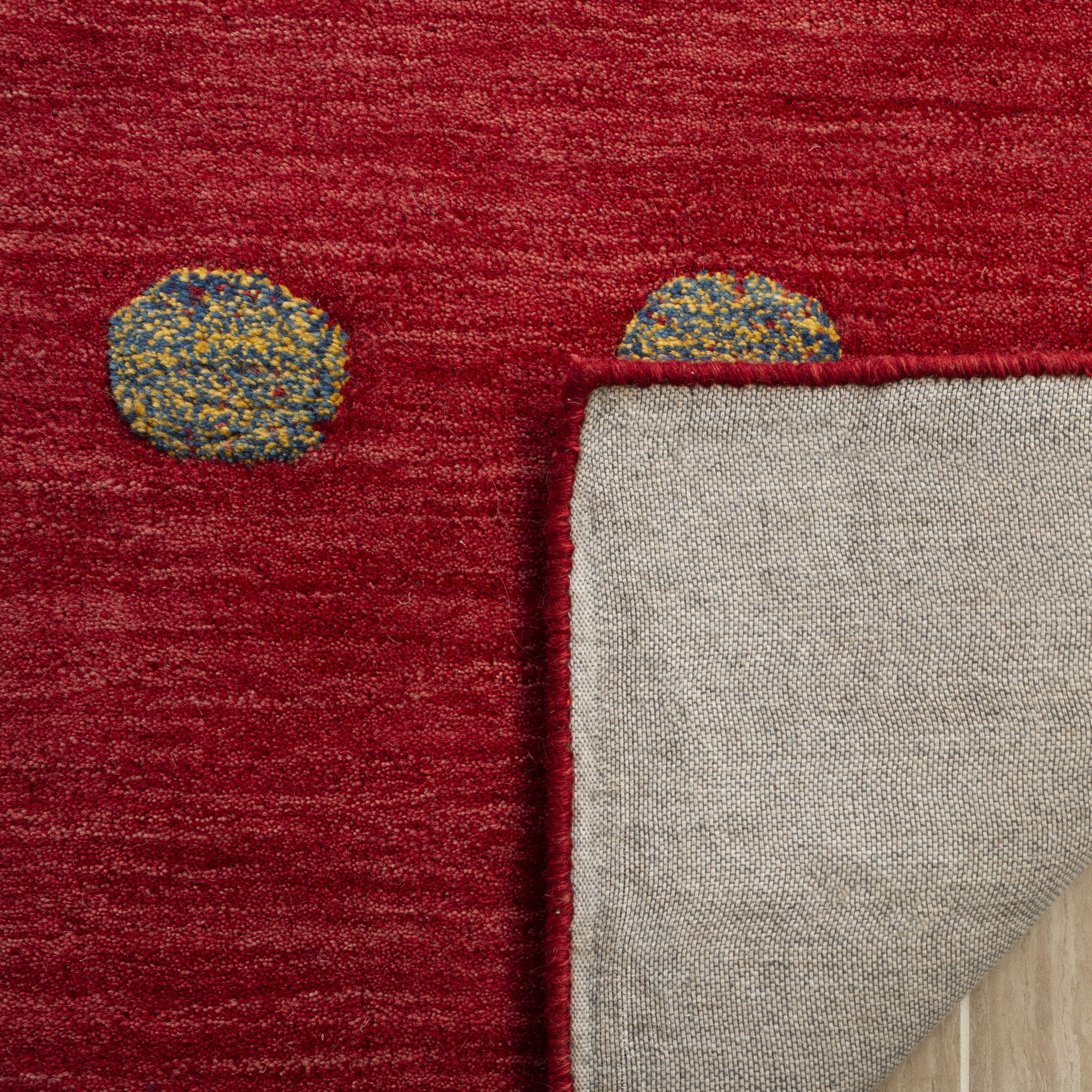 Safavieh Himalaya Derbhile Solid Wool Area Rug, Red, 6' x 6' Square