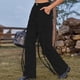 thumbnail image 3 of Pantalones Cargo azules de cintura alta para mujer, peto informal con bolsillos grandes, pantalones vaqueros rectos, ropa de calle de los 90, 3 of 5
