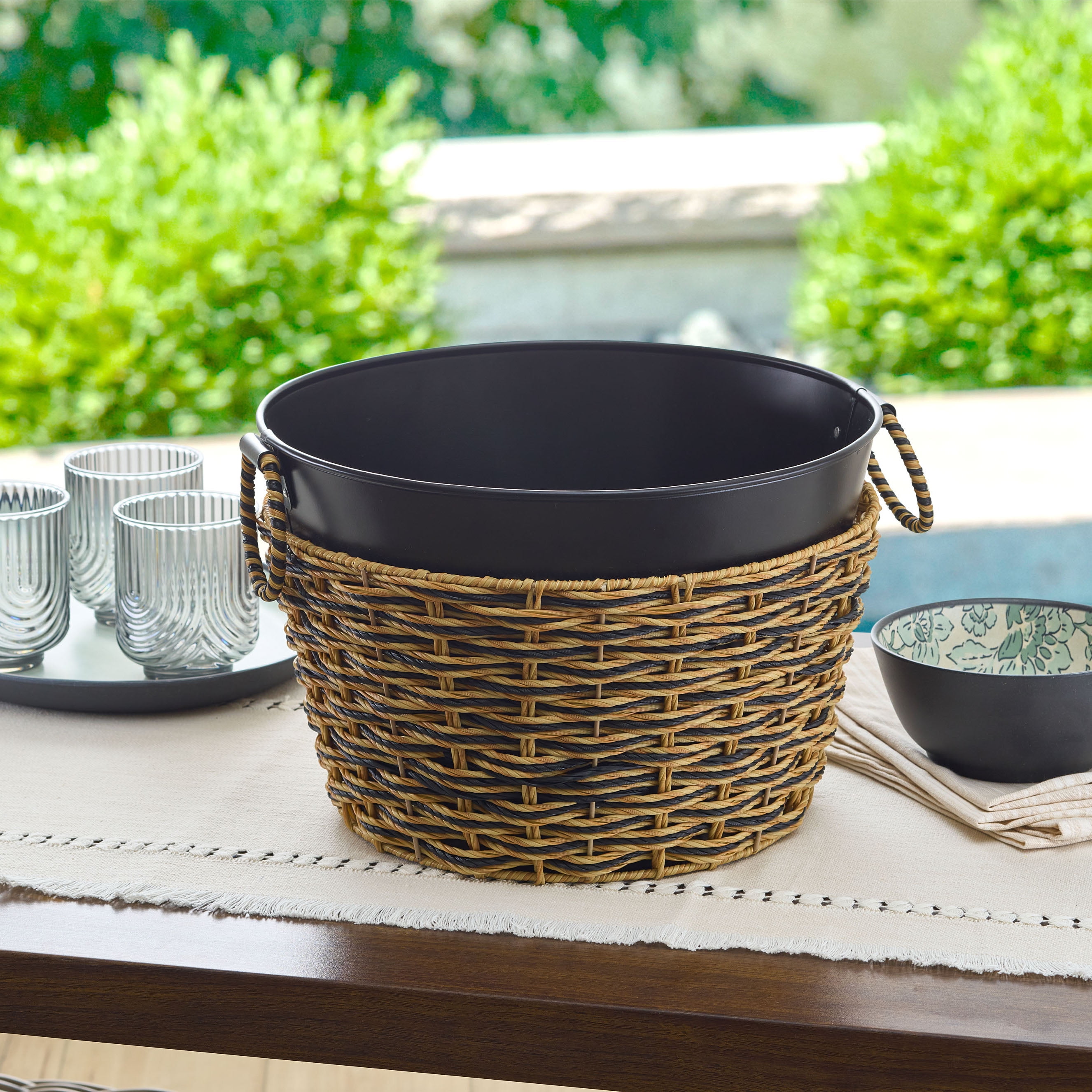 (2 pack) Black Galvanized Round Tub with Rattan