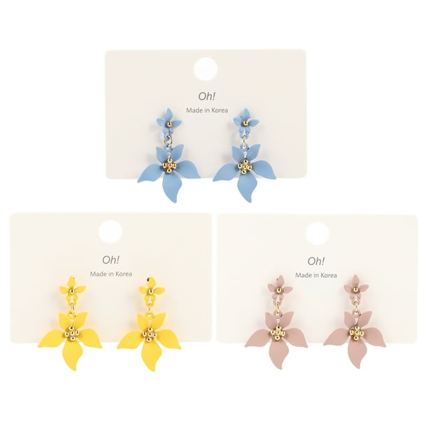 KAKOWELY 3 pares de pendientes de moda con diseño de flores estéreo, adornos de joyería para las orejas que combinan con todo.
