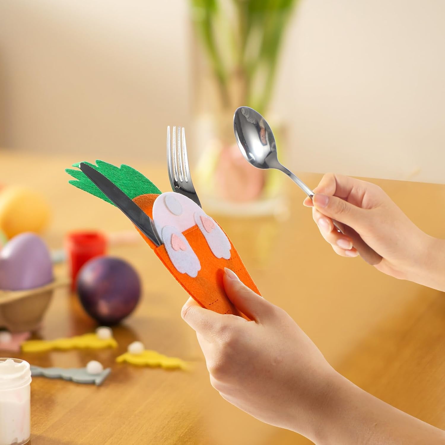 12 Pcs Easter Carrot Utensil Cutlery Holders Bag Felt Bunny Fork Cutter Pouches Silverware Pocket Bag for Easter Home Spring Party Table Decoration Knife Forks Organizer