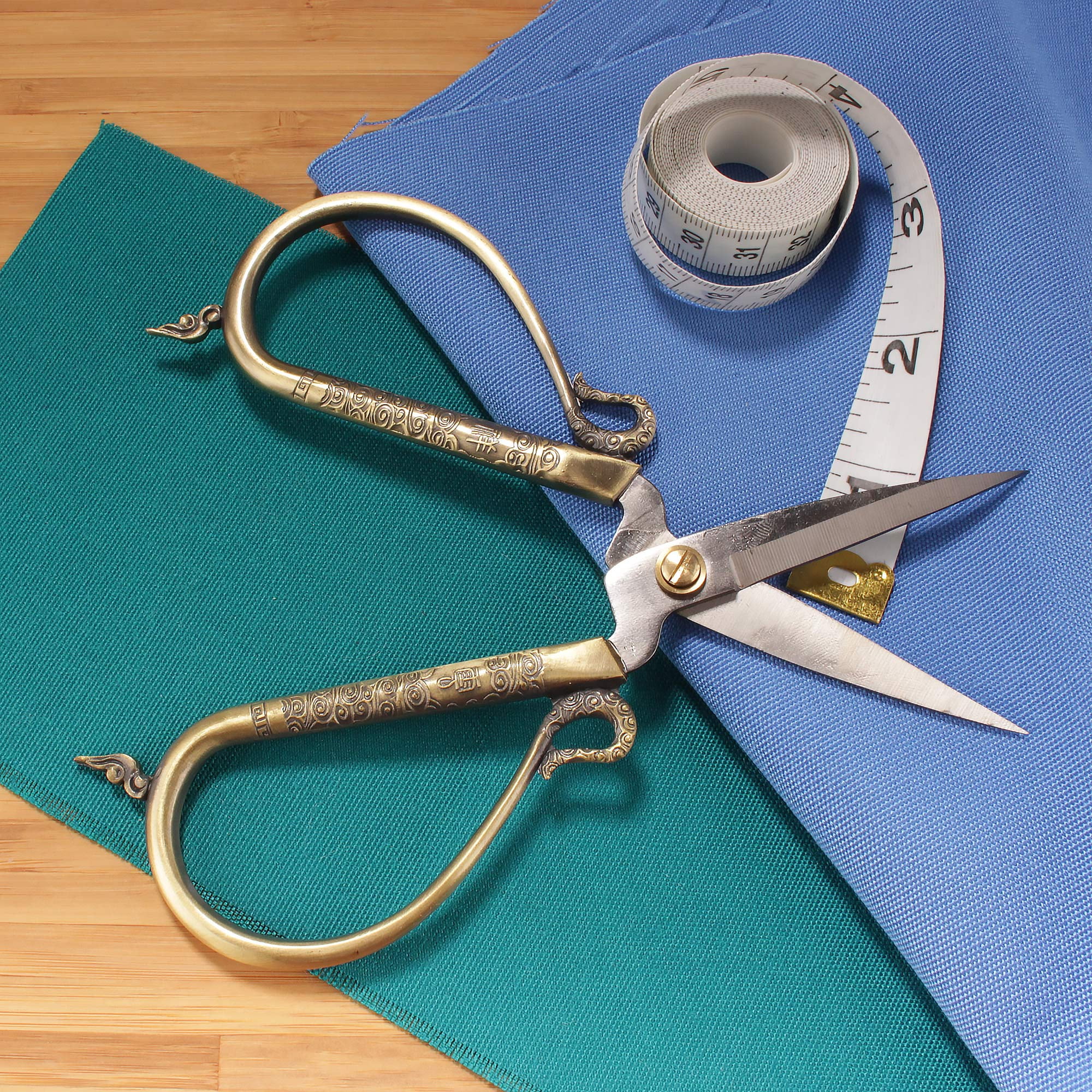 JubileeYarn Antique Style Heirloom Craft Embroidery Scissors w/Decorative Cast Handles Classic Chinese Look 5 Piece Set - Assorted