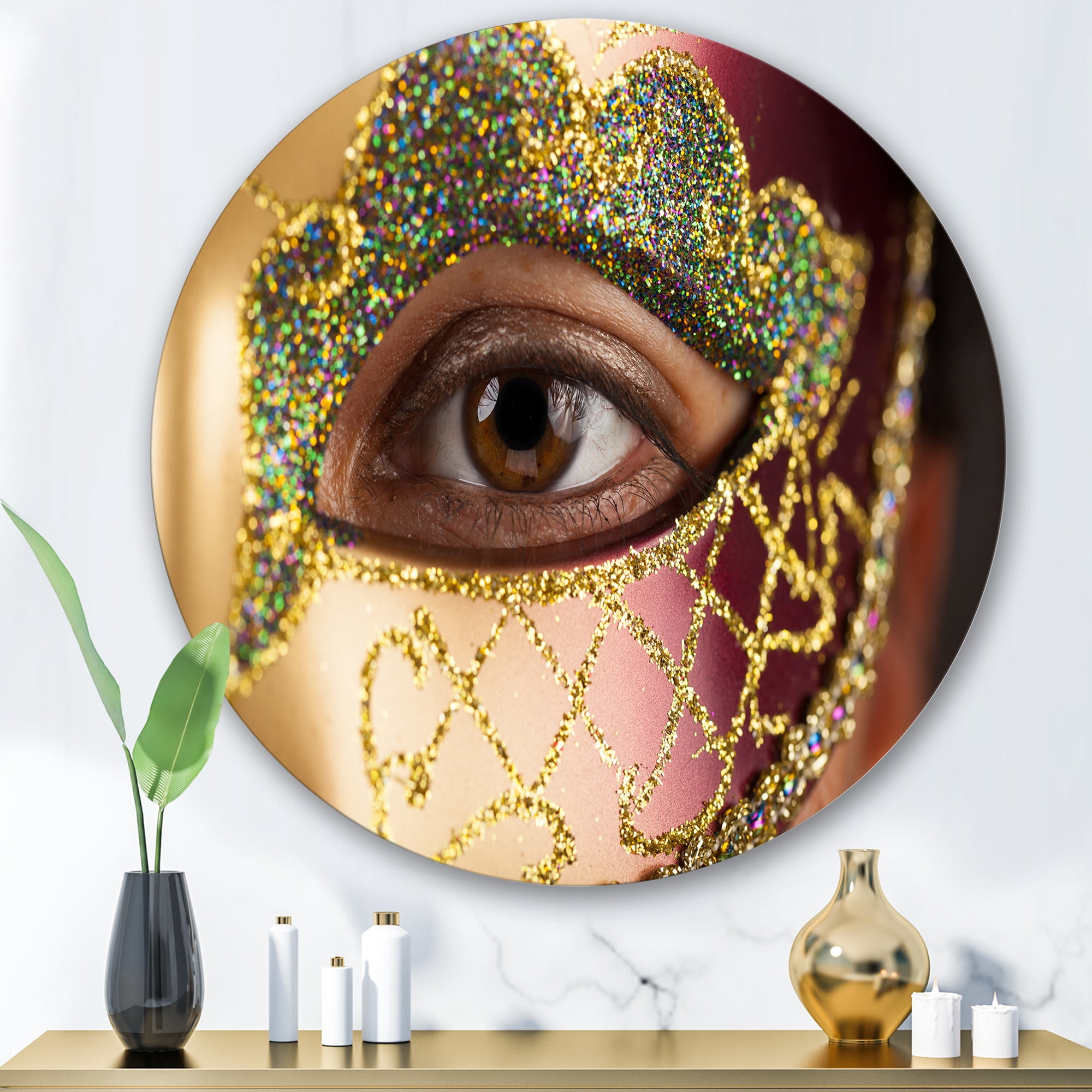 Designart 'Girl With Venetian Mask' Modern Circle Metal Wall Art 36x36 - Disc of 36