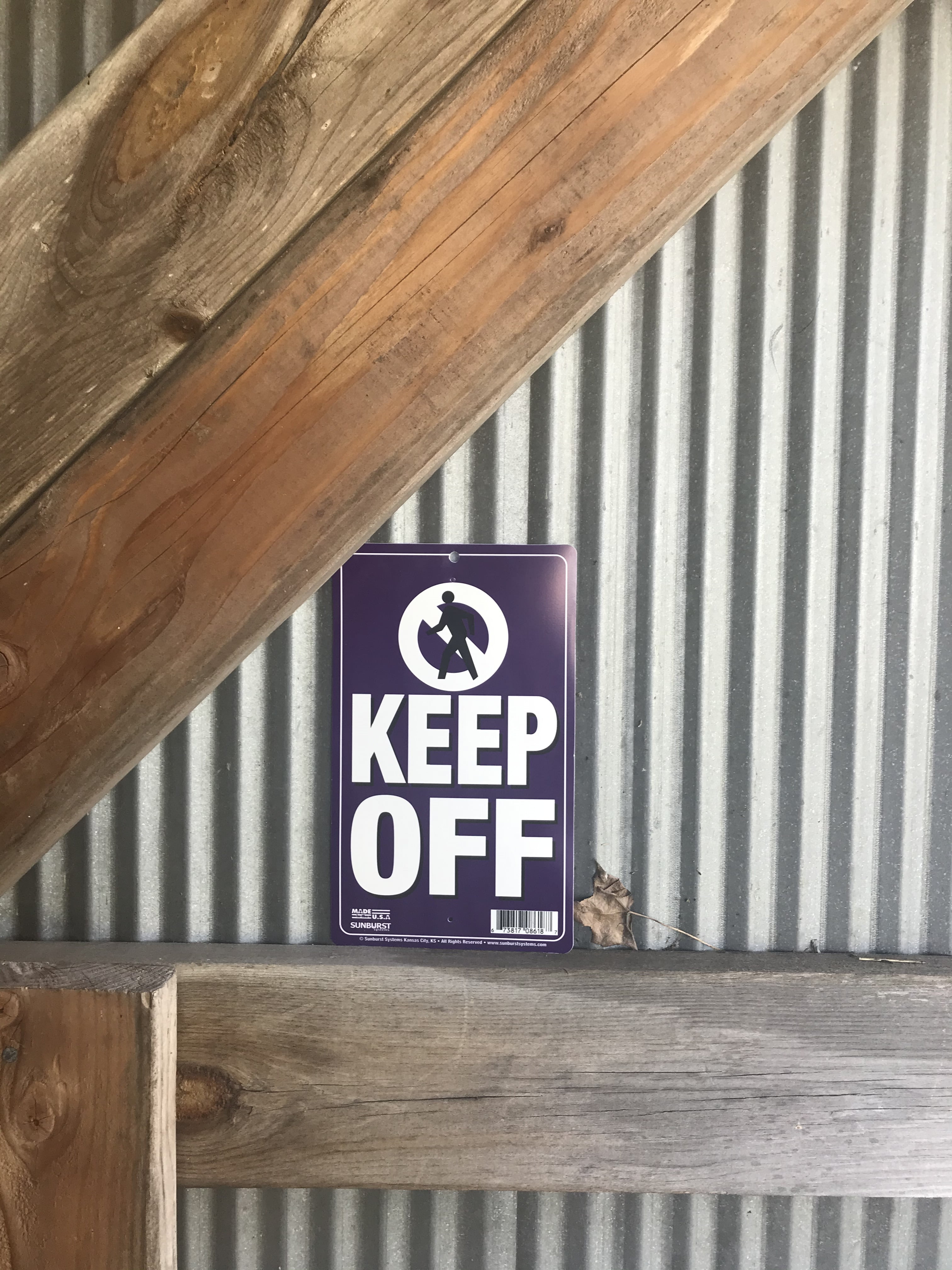 Sunburst Systems Keep Off Sign with Pre-Drilled Holes Plastic 6" W x 10" H White and Purple