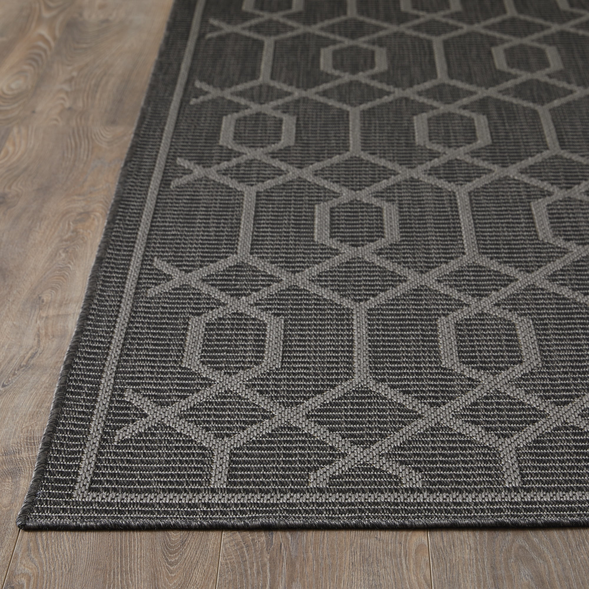 Loomaknoti Breyleigh Chendler 6' x 9' Black Geometric  Indoor/Outdoor Area Rug