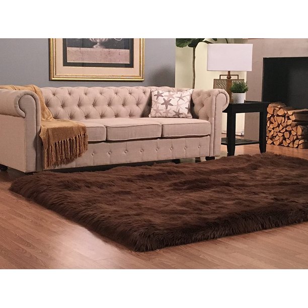 LAMBZY '' Lena Collection '' Faux Sheepskin Super Soft Hypoallergenic