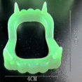 thumbnail image 4 of 1 paquete de dentaduras postizas de vampiro, plástico no tóxico, luminoso en la oscuridad, 4 of 5