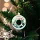 thumbnail image 5 of Adorno navideño de dona | Estrella de plástico con diseño de dona y pan dulce | Pack de 4 adornos navideños para decoración festiva, 5 of 5