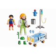thumbnail image 3 of PLAYMOBIL Médecin avec Enfant, 3 of 4