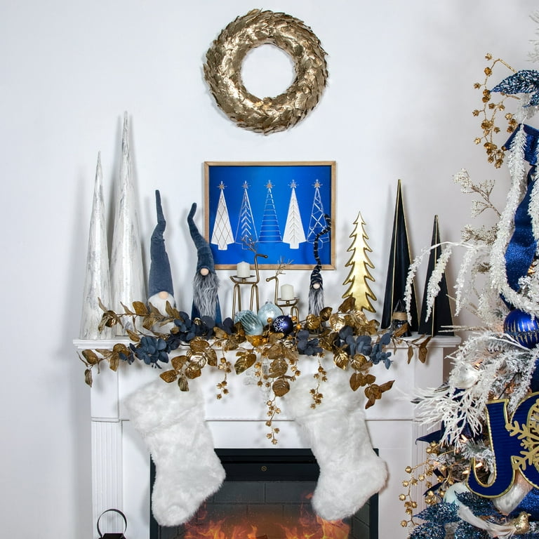 Blue and Gold Christmas Decorations 