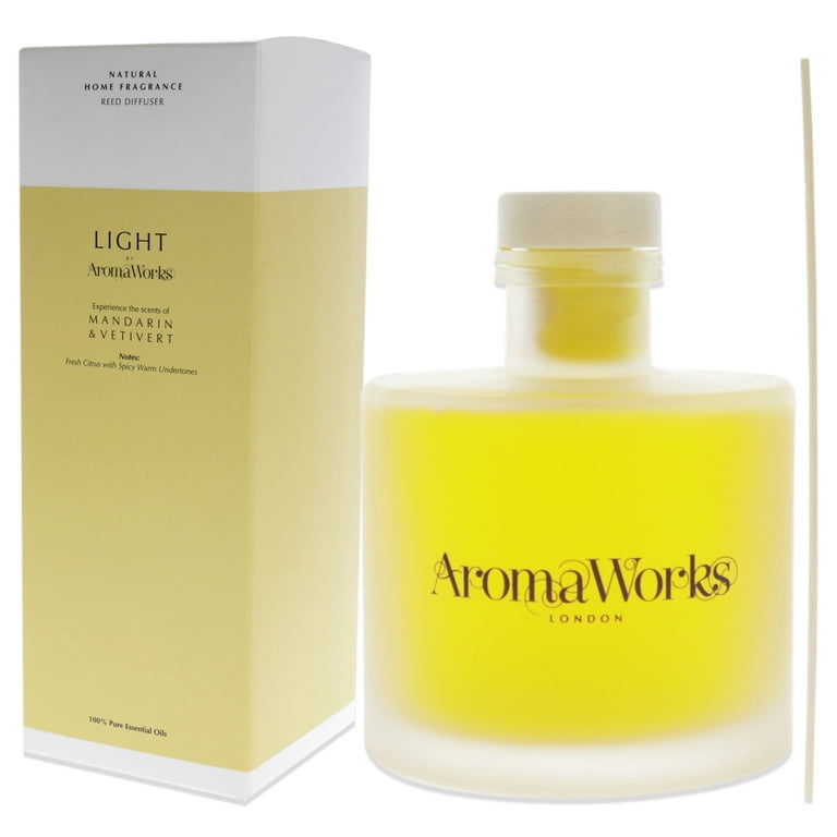 AromaWorks Light Range - Mandarin & Vetivert Reed Diffuser 200ml AromaWorks Light Range - Mandarin & Vetivert Reed Diffuser 200ml