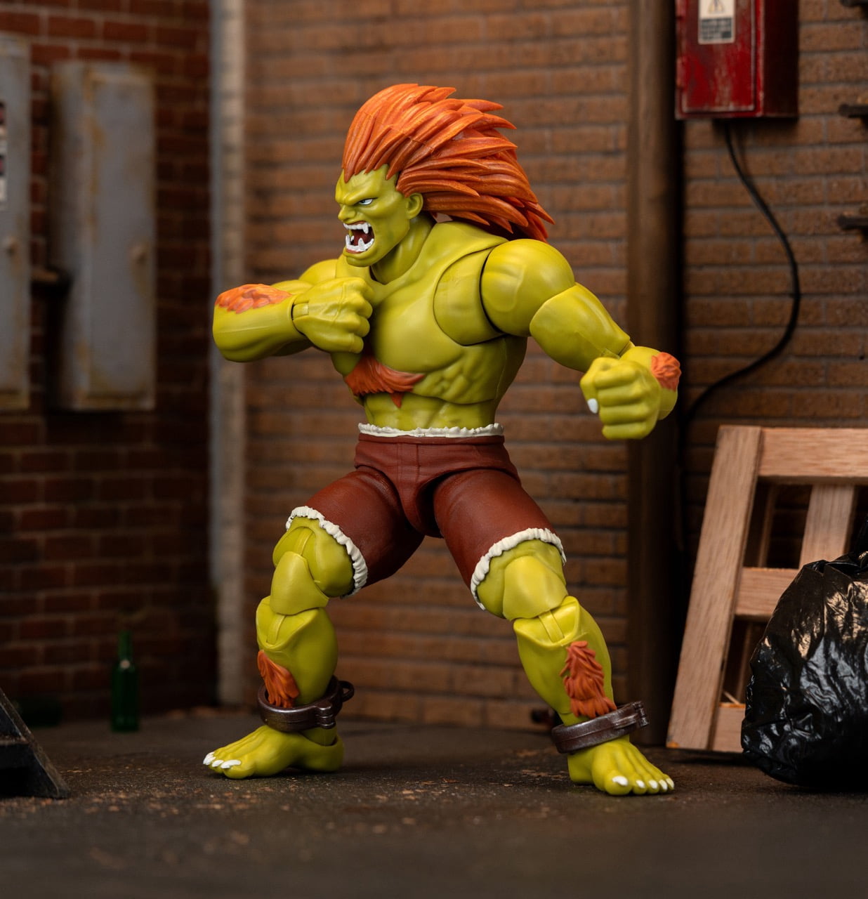 Street Fighter II Blanka Deluxe Action Figure by Jada Toys - 1:12 Scale, Highly Articulated, Interchangeable Hands & Head, Electric Thunder Accessory - 7" Tall, Video Game Collectible