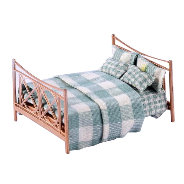 Cama Doble Miniatura 1/20 Para Casa De Muñecas – Color Crema Con Ropa De Cama Realista, Detalles Tallados, Accesorio Para Dormitorio Y Proyectos De Paisajismo