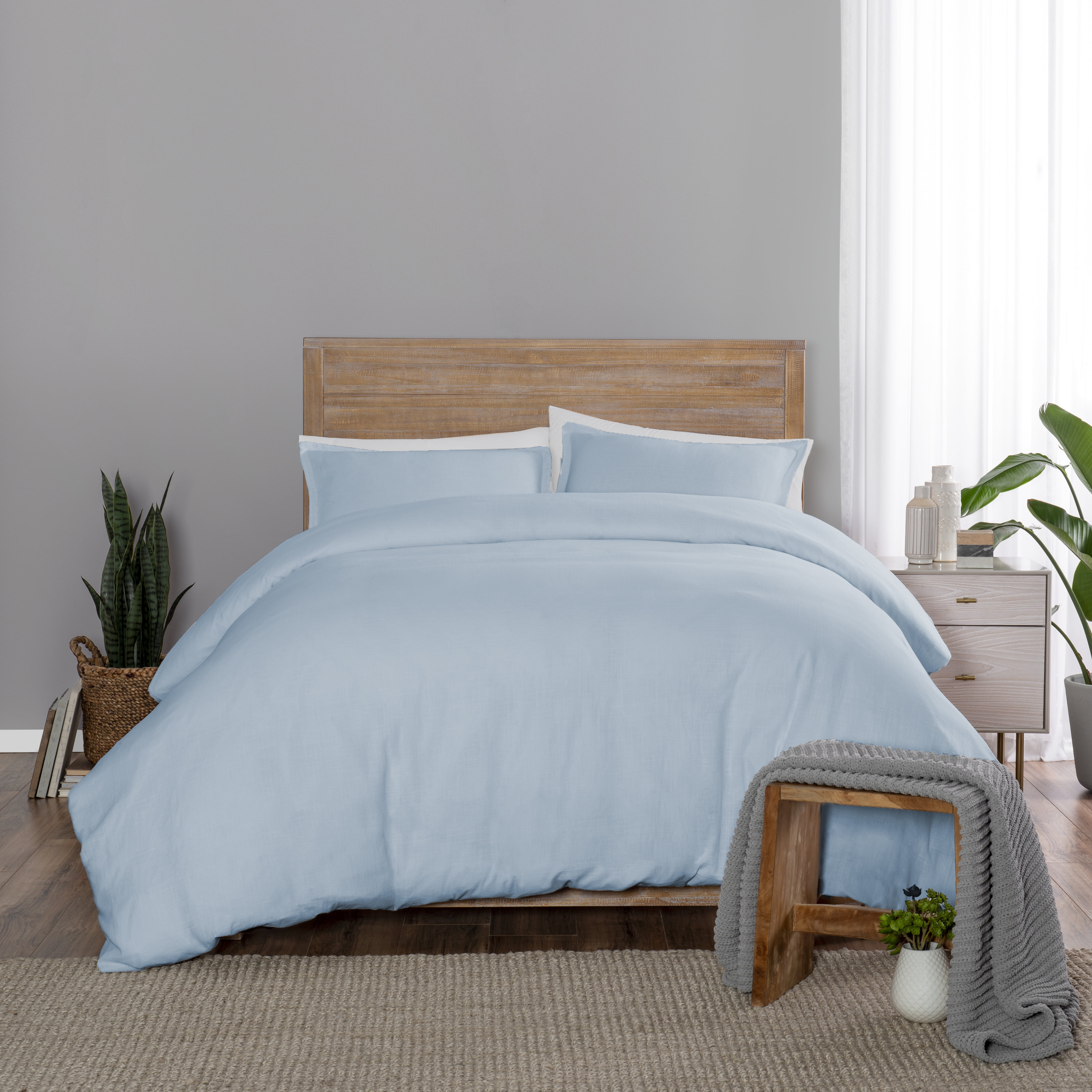Vue Lark Solid Light Blue 3piece Duvet Cover Set, King