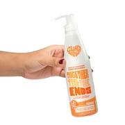Curly Love Leave-in Conditioner Detangles, Protects and Conditions Curly Hair.