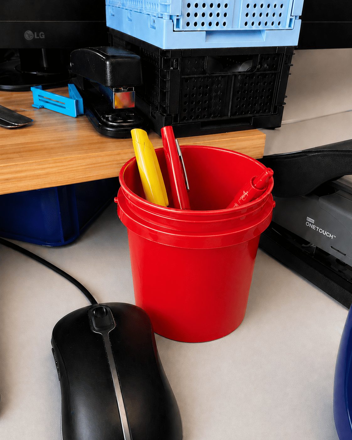 Hyper Tough 0.4 Quart Red Mini Bucket, Small Durable Utility Pail for Cleaning, Crafts & Storage