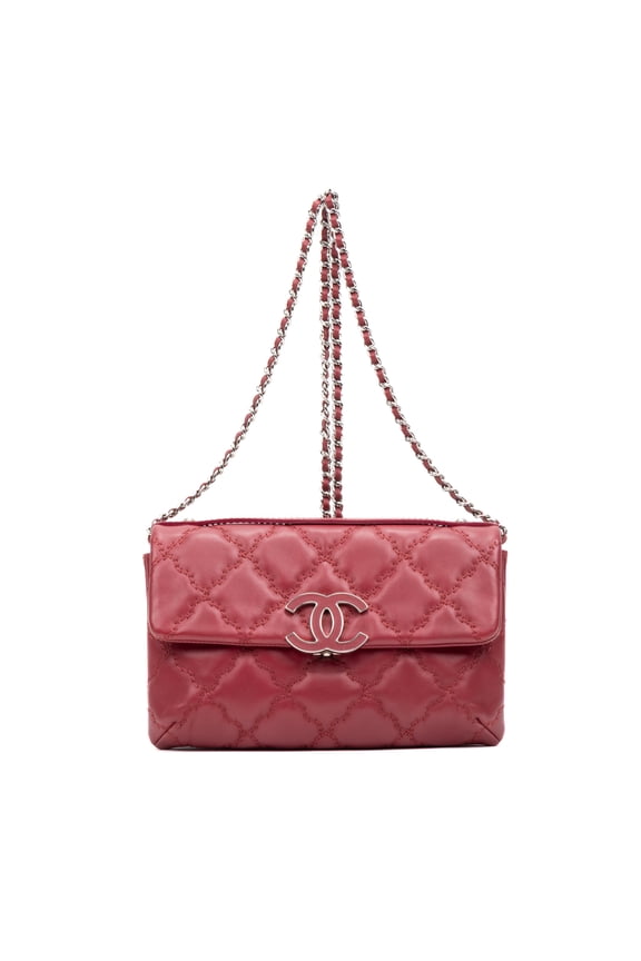 Pre-Owned Chanel Red Hamptons Flap Top Handle Handbag Calfskin ZigZag Quilted Leather