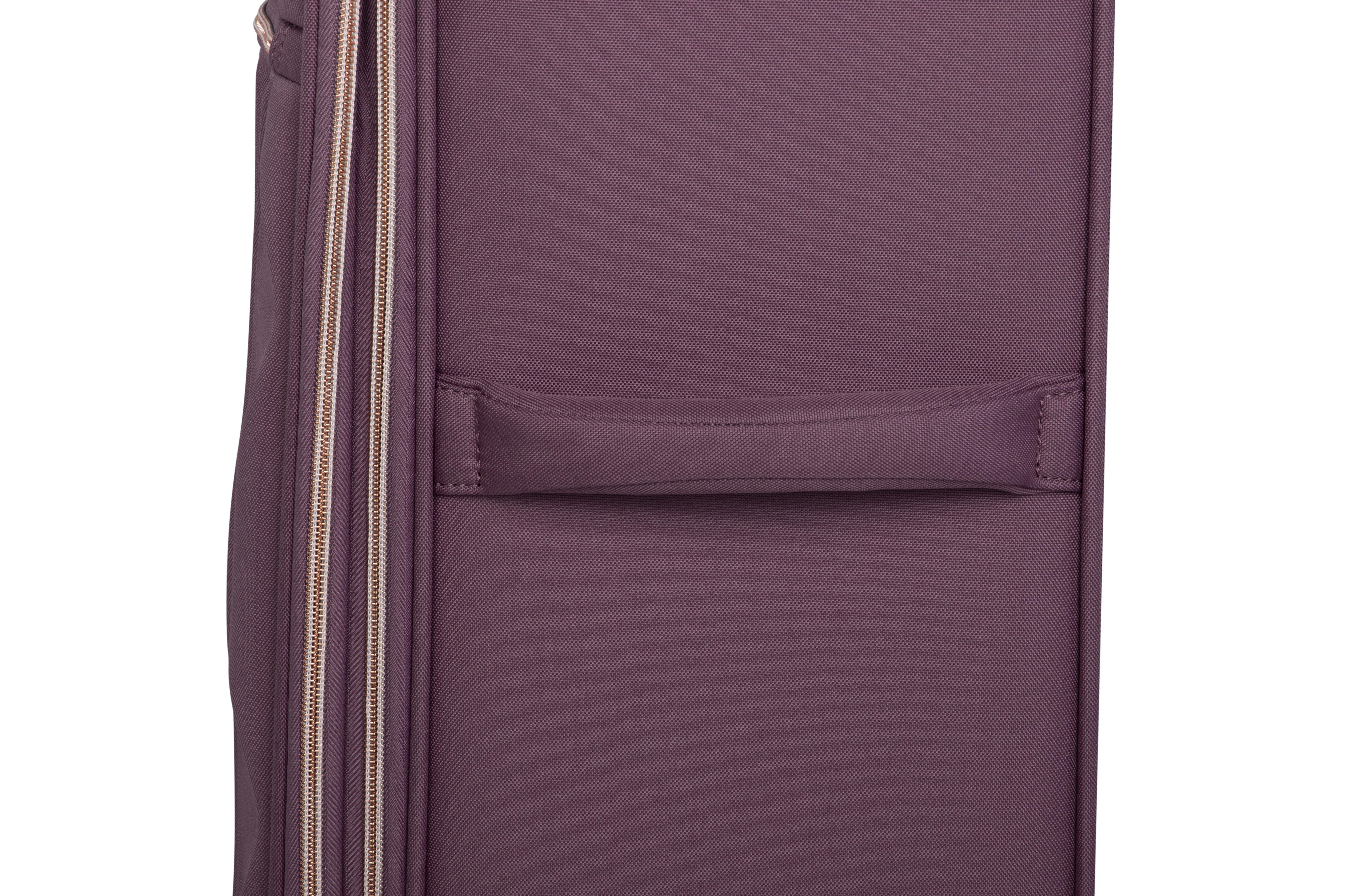 it luggage Enliven 22" Softside Carry-On 8 Wheel Semi Expander Spinner