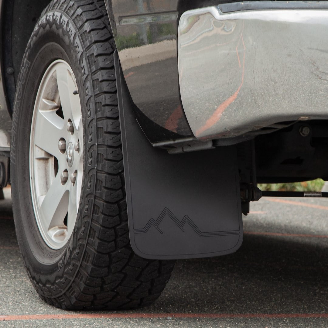 Plasticolor P23-000543R01 9 x 15 in. Off Road Easy-Fit Mud Guards without Logo