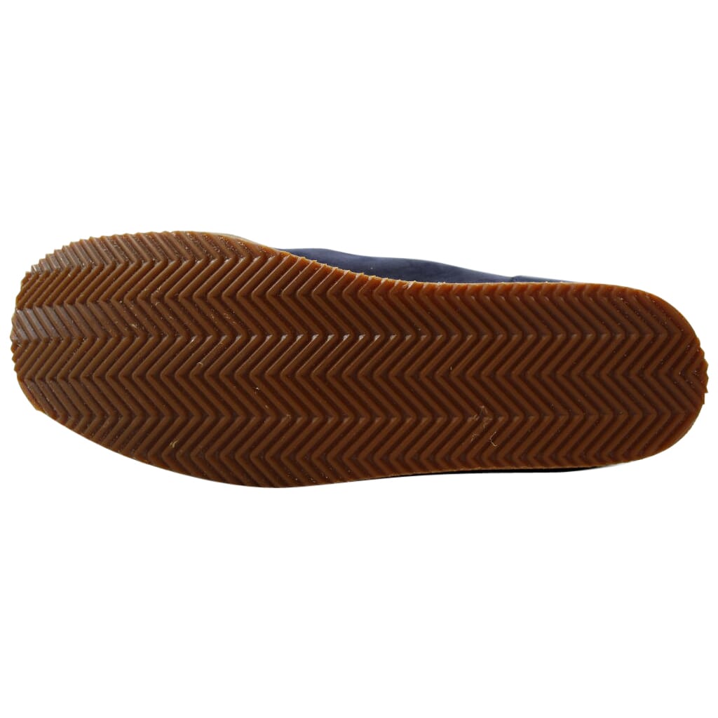 clarks wallabee run black