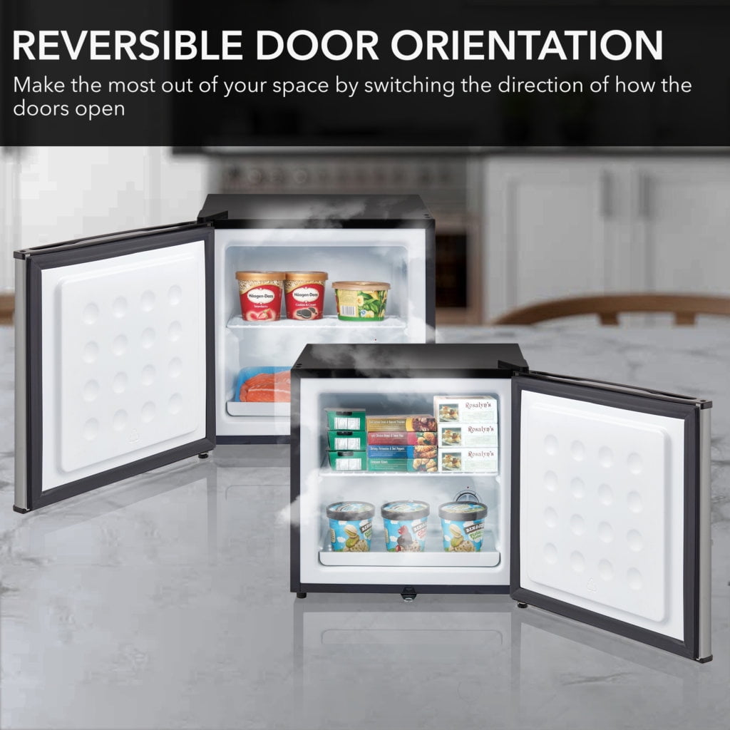 Whynter 1.1 cu. ft. Energy Star Upright Freezer with Lock CUF-112SS