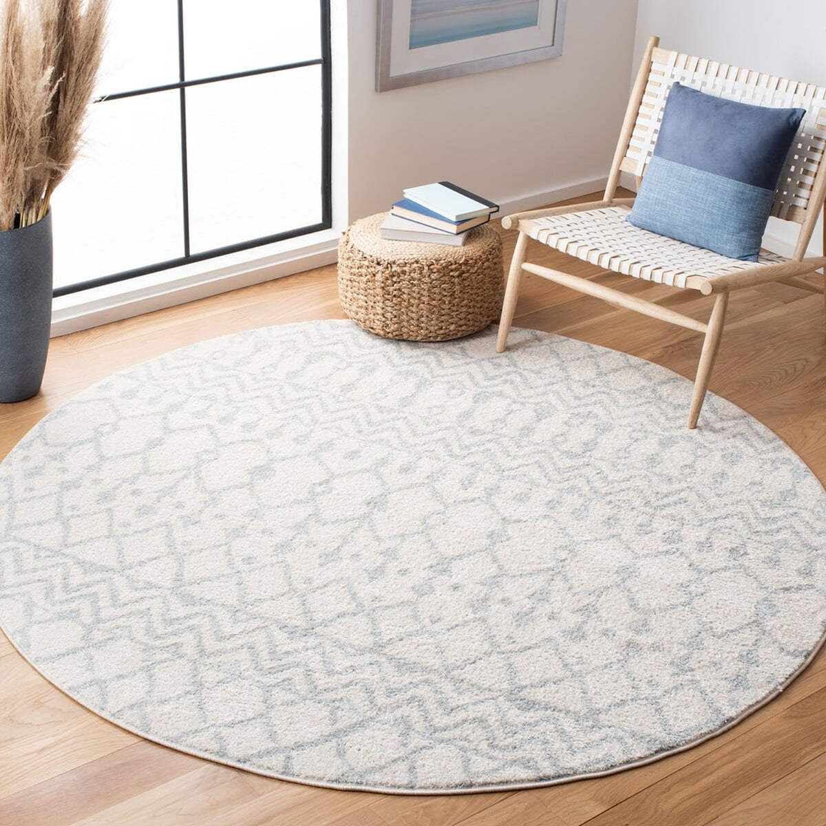 SAFAVIEH Tulum Glen Moroccan Geometric Area Rug, 3' x 3' Round, Ivory/Light Grey
