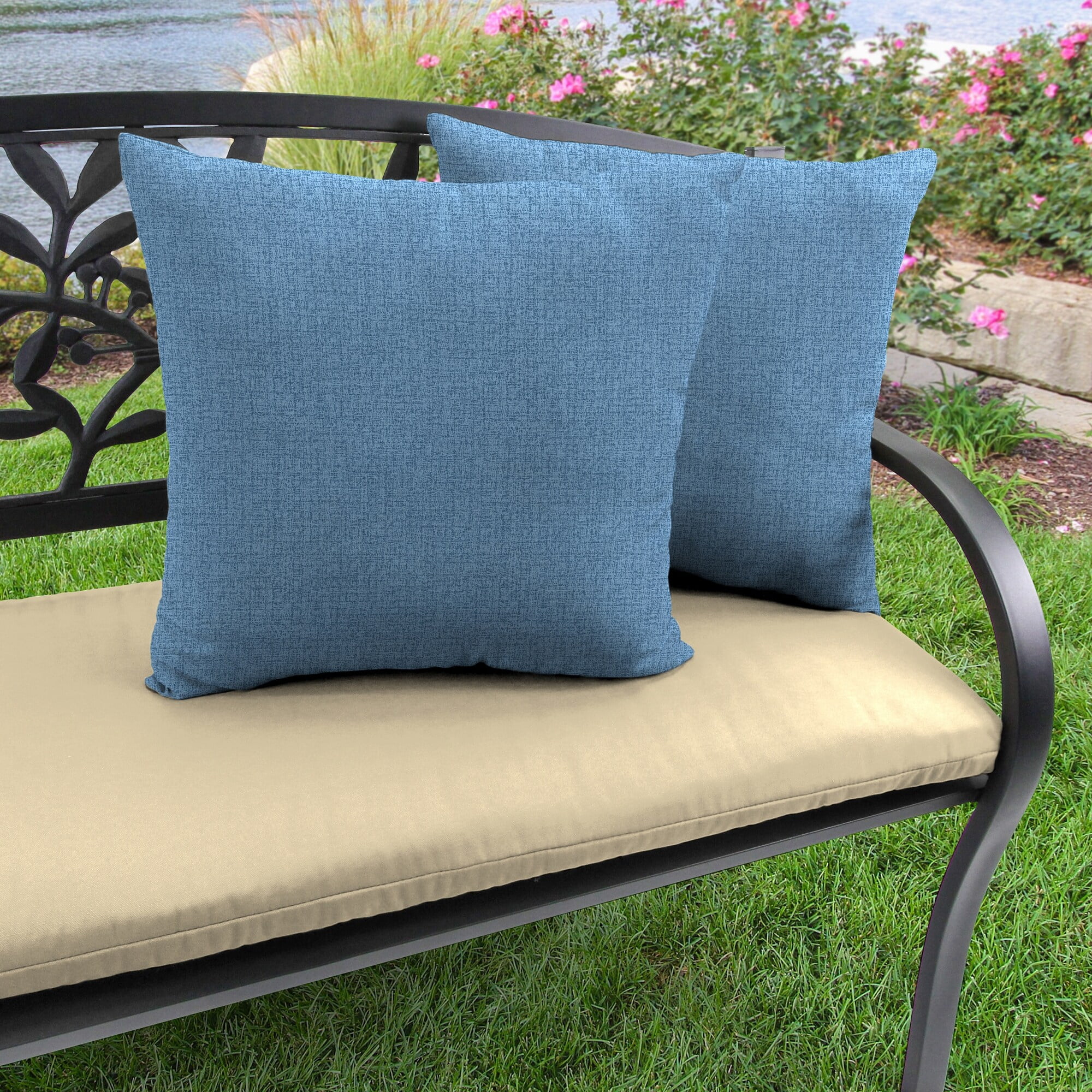 Outdoor-USA 16″ Square Throw Pillow