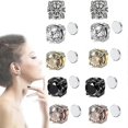 thumbnail image 3 of Pendientes de botón Yashi circonita falsa oro 8 mm, 3 of 5