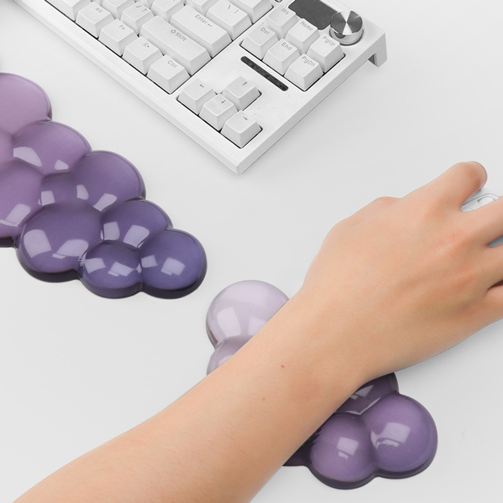 Cloud Pattern Ergonomic Keyboard Wrist Support For Computer Soft Silicone Pad And Keyboard Rest With Airflows Texture