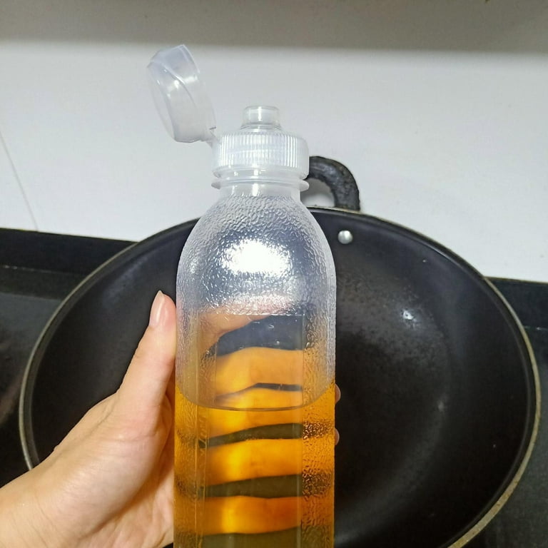 Plastic Oil Bottle Squeeze Dispenser Olive Vinegar Tool Cooking New Kitchen  I6H6 