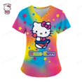 thumbnail image 3 of Uniforme de Travail pour Femmes Hello Kitty Blouse à Poches Imprimée Manches Courtes Col en V Hauts Uniforme d'Infirmière Tunique de Soins de Santé, 3 of 7