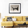 thumbnail image 3 of Marco de fotos LaVie Home negro de 20 x 24 cm para 16 x 20 cm con tapete, 3 of 7