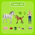 thumbnail image 3 of Playset Schleich Farm World Vet Visit con lechón, yegua y potro, 3 of 7