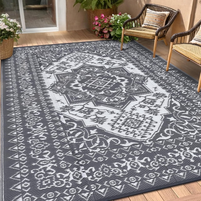 Outdoor Waterproof Reversible Plastic Straw Rug – Large UV-Resistant Patio Carpet – Medallion Design, Durable – For Deck, Porch, Garden, Camping, RV – Gray & White, 9x18ft (270x549cm), USA