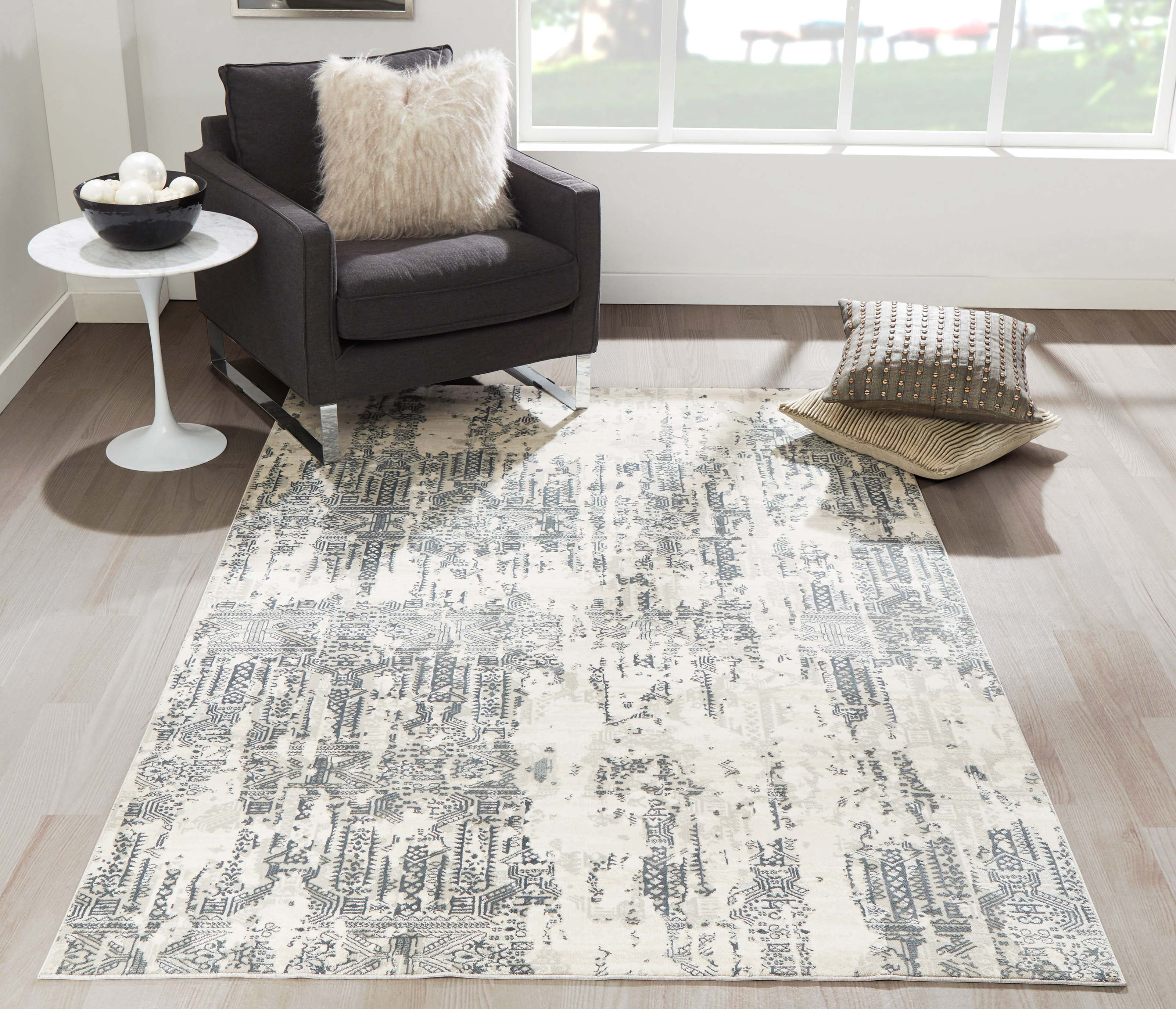 ECARPET Claudia Traditional Area Rug for Living Room, Bedroom, Dining Room, Entrance, Hallway and More.