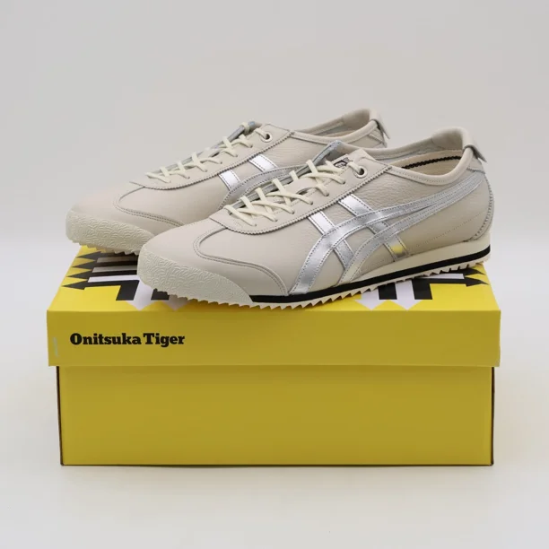 1183A592-200 Onitsuka Tiger Mexico 66 SD Birch Silver (Men's)